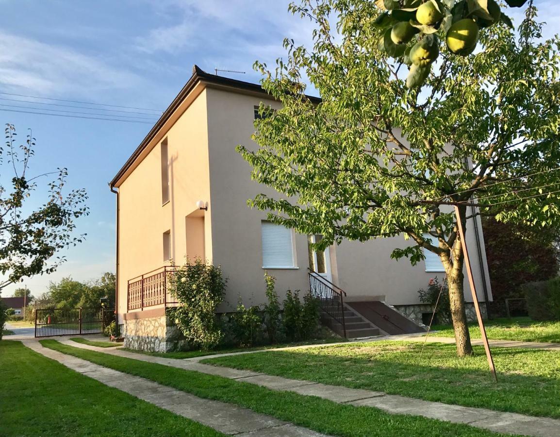 Apartmani Matosevic Ivankovo Exterior foto
